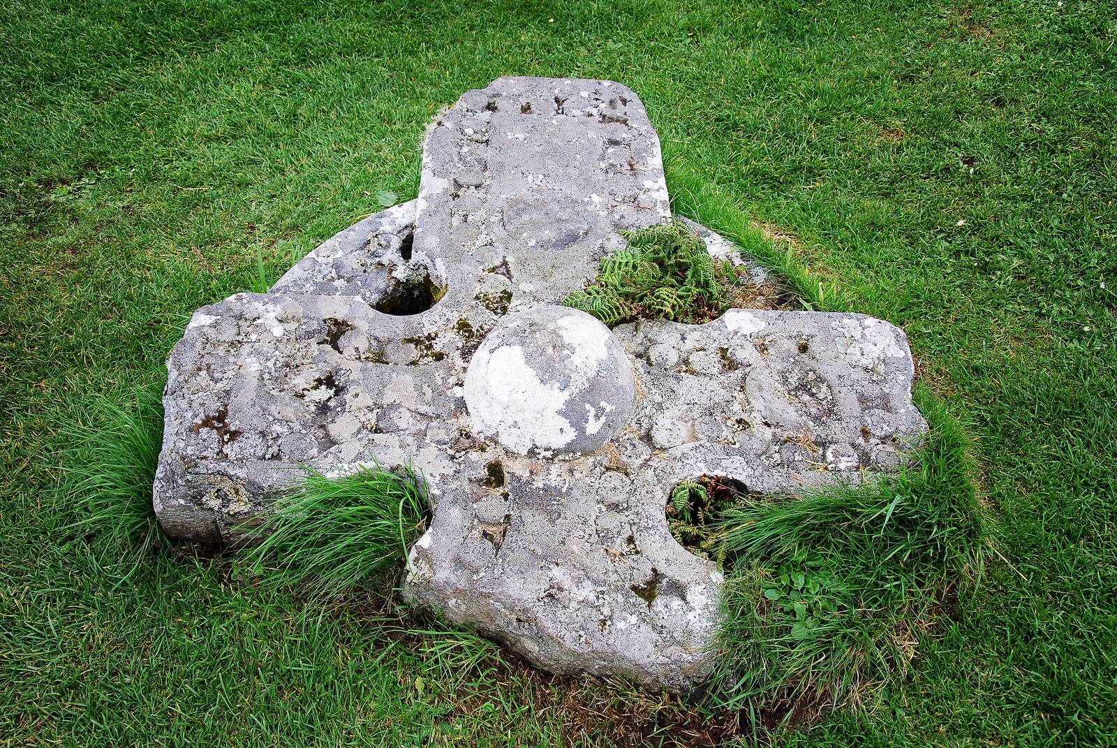 clach laighe · recumbent